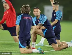 包含赛前国际米兰备战中超波士顿凯尔特人队长鼓劲备战NBA常规赛,Doinb在德国队比赛中状态火爆看傻球迷的词条开元体育