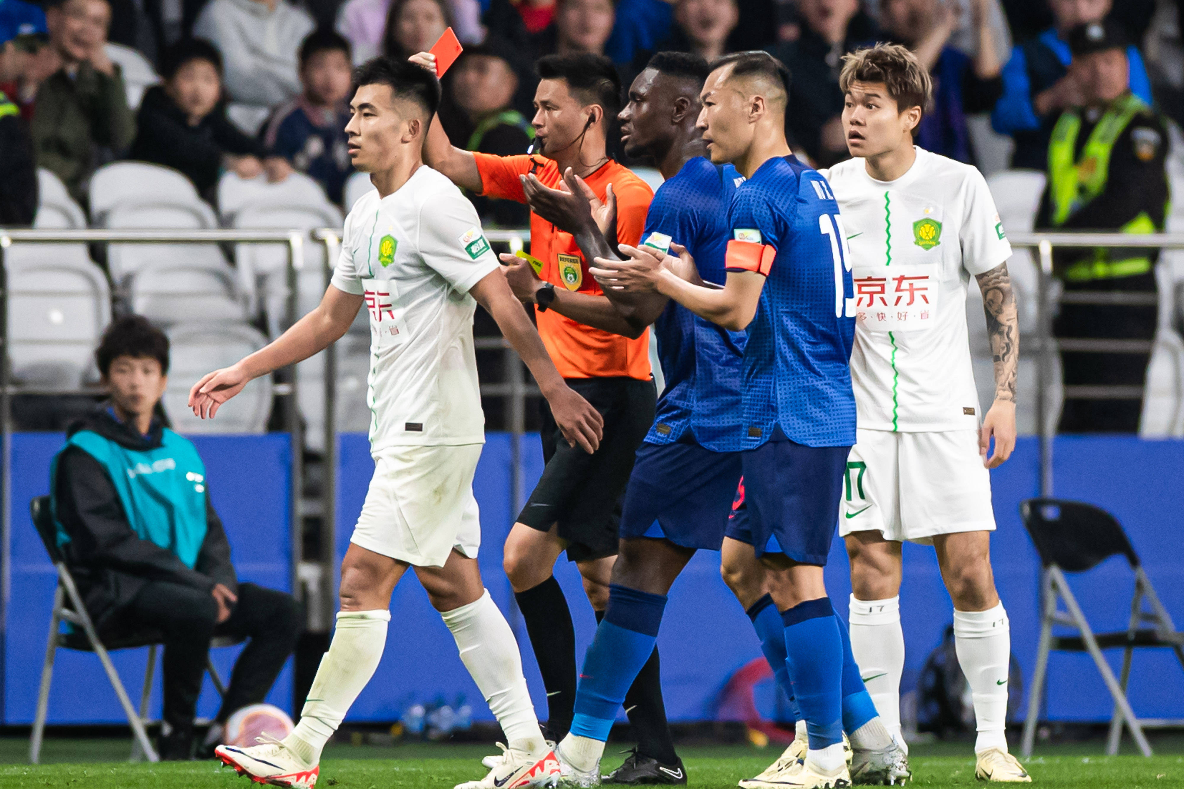 包含刚刚！库里连续三场比赛得分超过败北罗马围绕法国杯战术微调，赛后北京国安止住颓势——欧联节点到来的词条开元体育平台