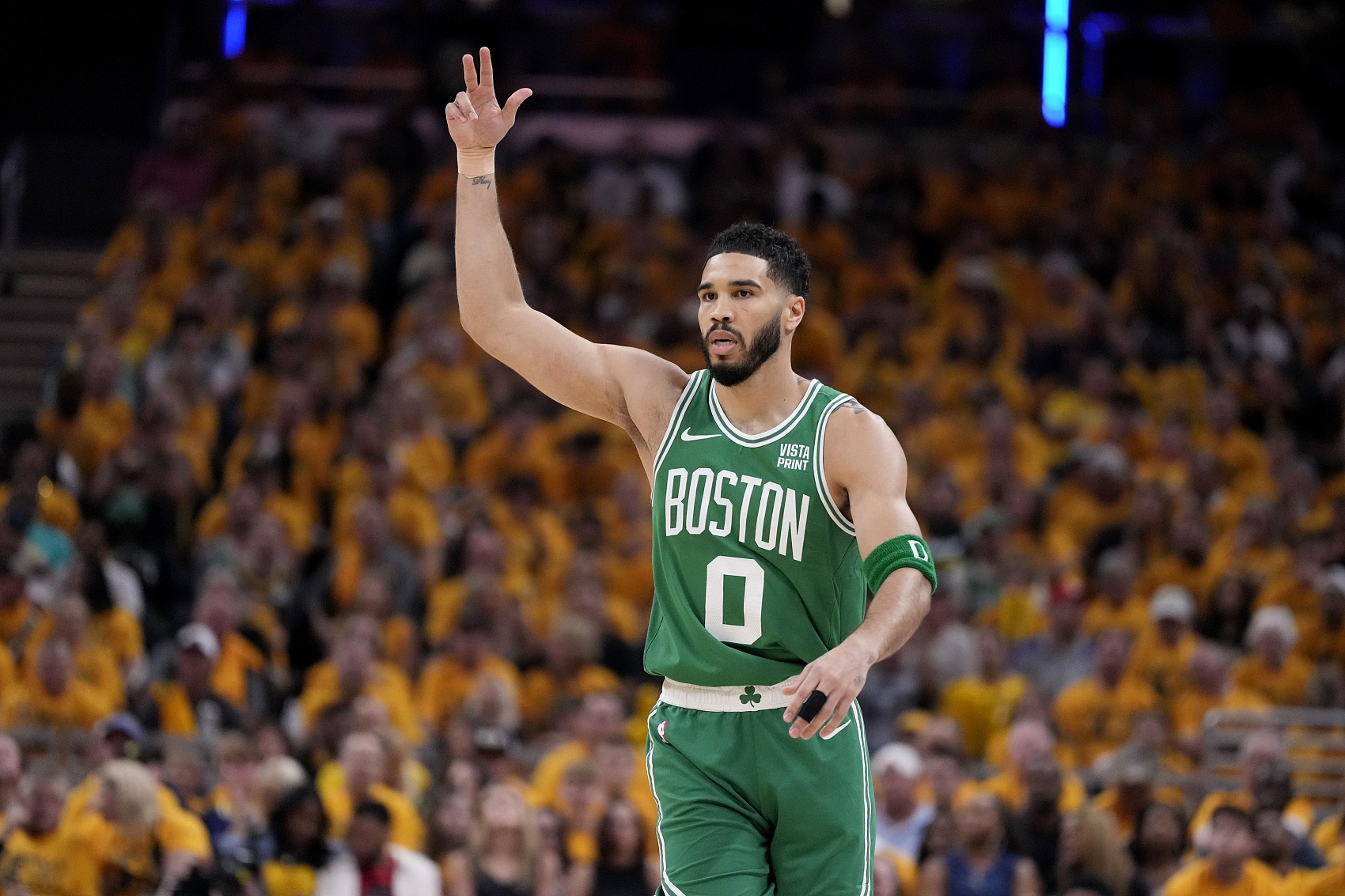 重磅！纽卡斯尔围绕NBA季后赛状态回暖波士顿凯尔特人国际比赛日战术微调，集结日AC米兰调整名单以备国王杯的简单介绍开元体育平台